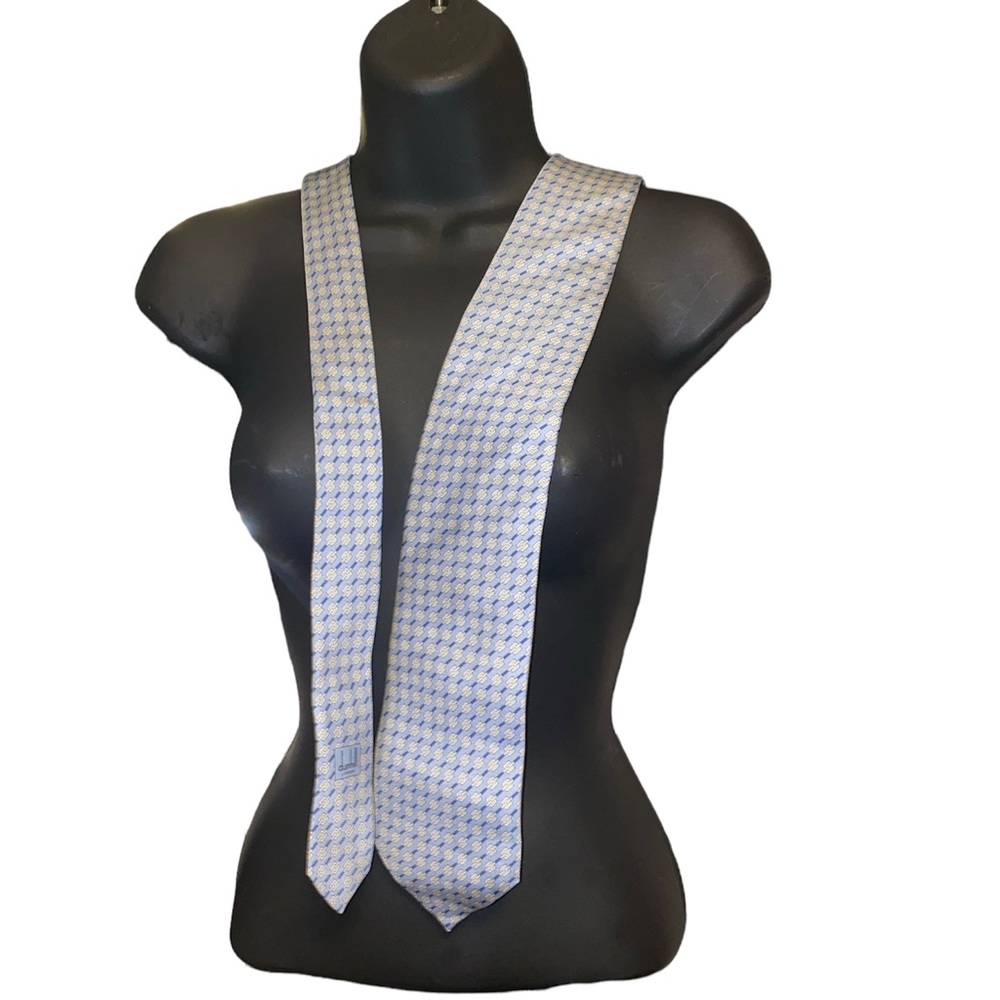 Dunhill London Classic Pattern 100% Silk Tie Necktie Made In Italy Blue